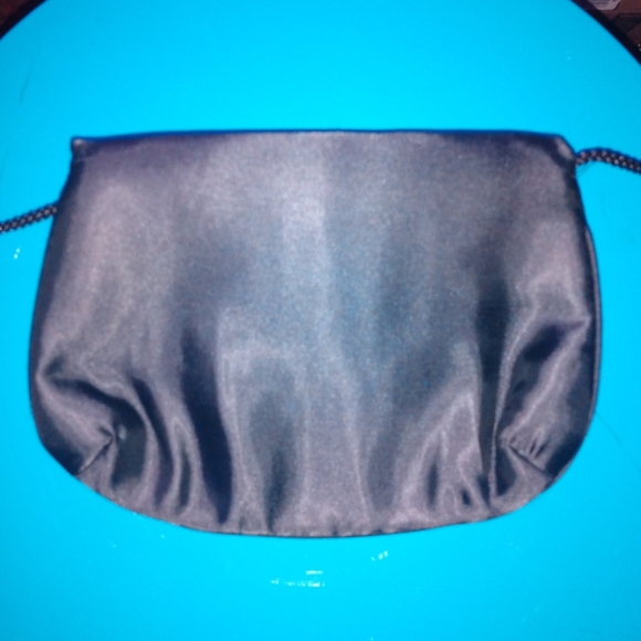 Satin Flower Crossbody Purse🌹 - Picture 2 of 5